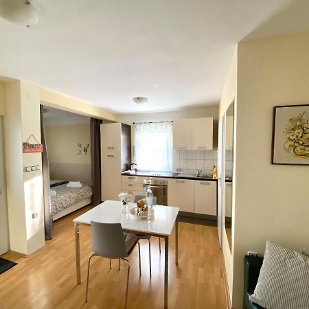 Apartman Lucija Gradici Eksteriør bilde