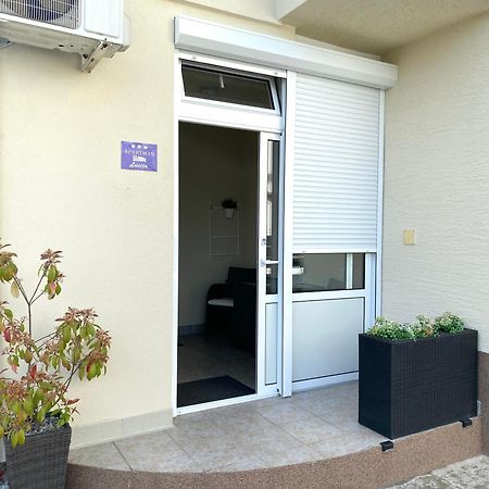 Apartman Lucija Gradici Eksteriør bilde