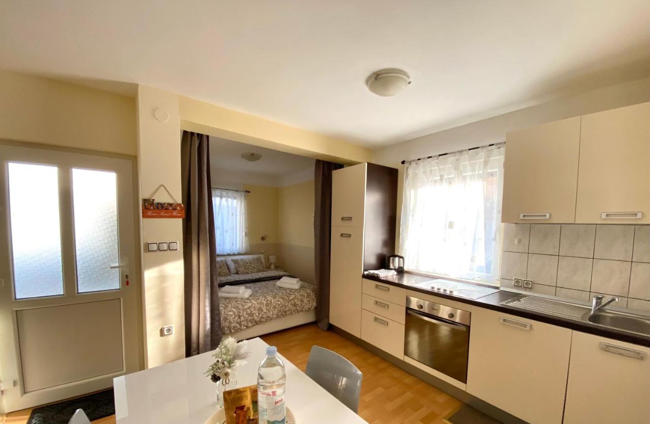 Apartman Lucija Gradici Eksteriør bilde